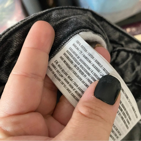 Abercrombie & Fitch Washed Black Raw Hem Denim Jean Mini Skirt Size 32 - Picture 7 of 8